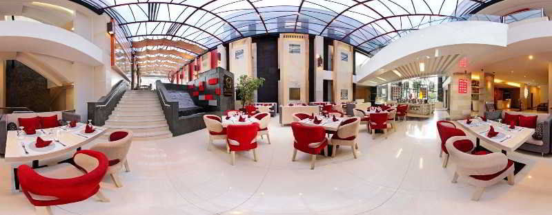 Hotel Promenade Cihampelas Бандунг Екстериор снимка